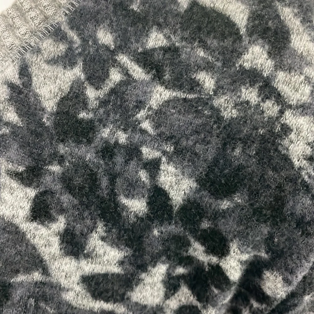 ANTHROPOLOGIE SATURDAY SUNDAY FLORAL BRUSHED FLEECE FUZZY HI LOW TUNIC SWEATER